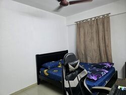 Blk 242 Gombak View (Bukit Batok), HDB 3 Rooms #613686841